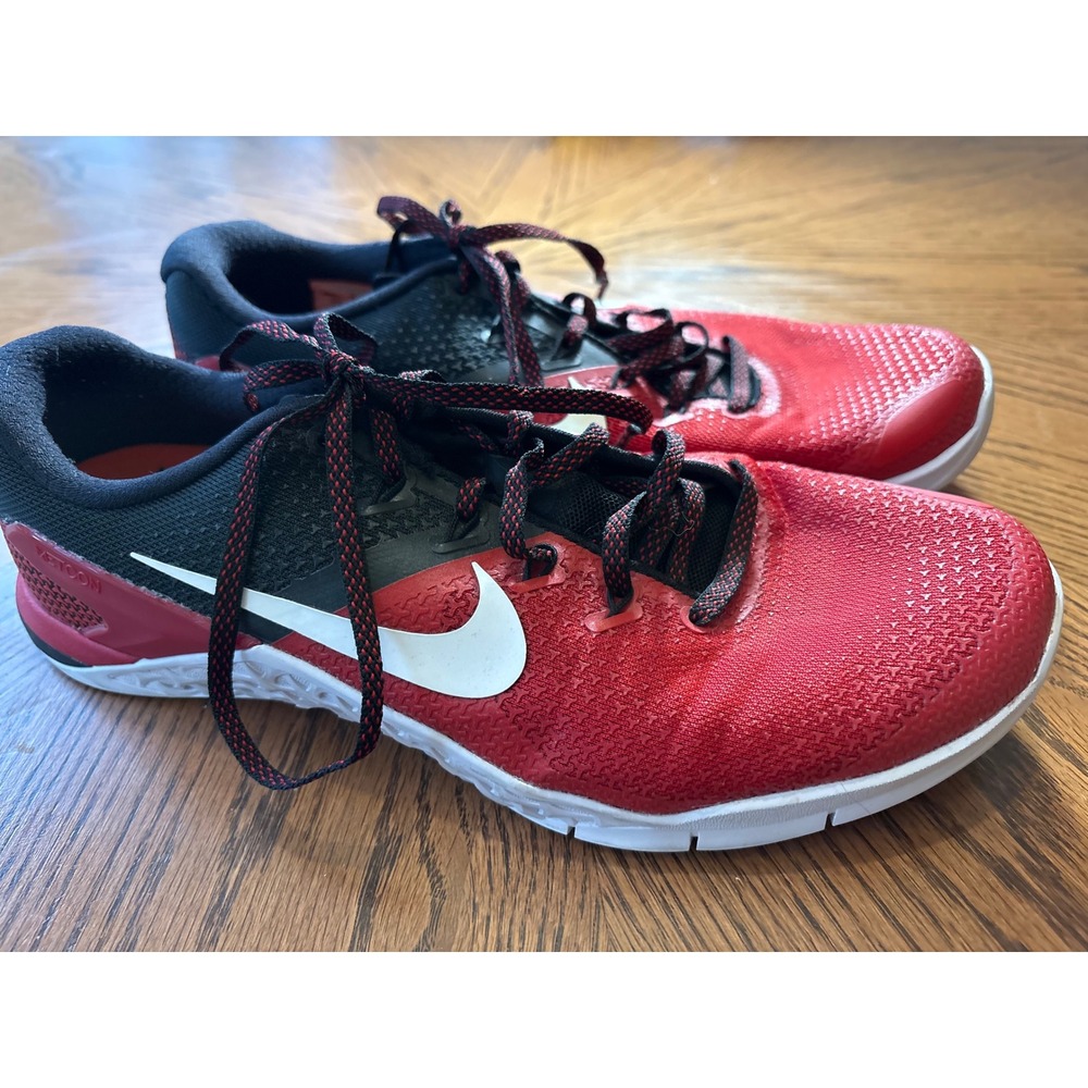 Nike Metcon Red Black White Mens Training Gym Workout Shoes Size 9.5 - Picture 2 of 7